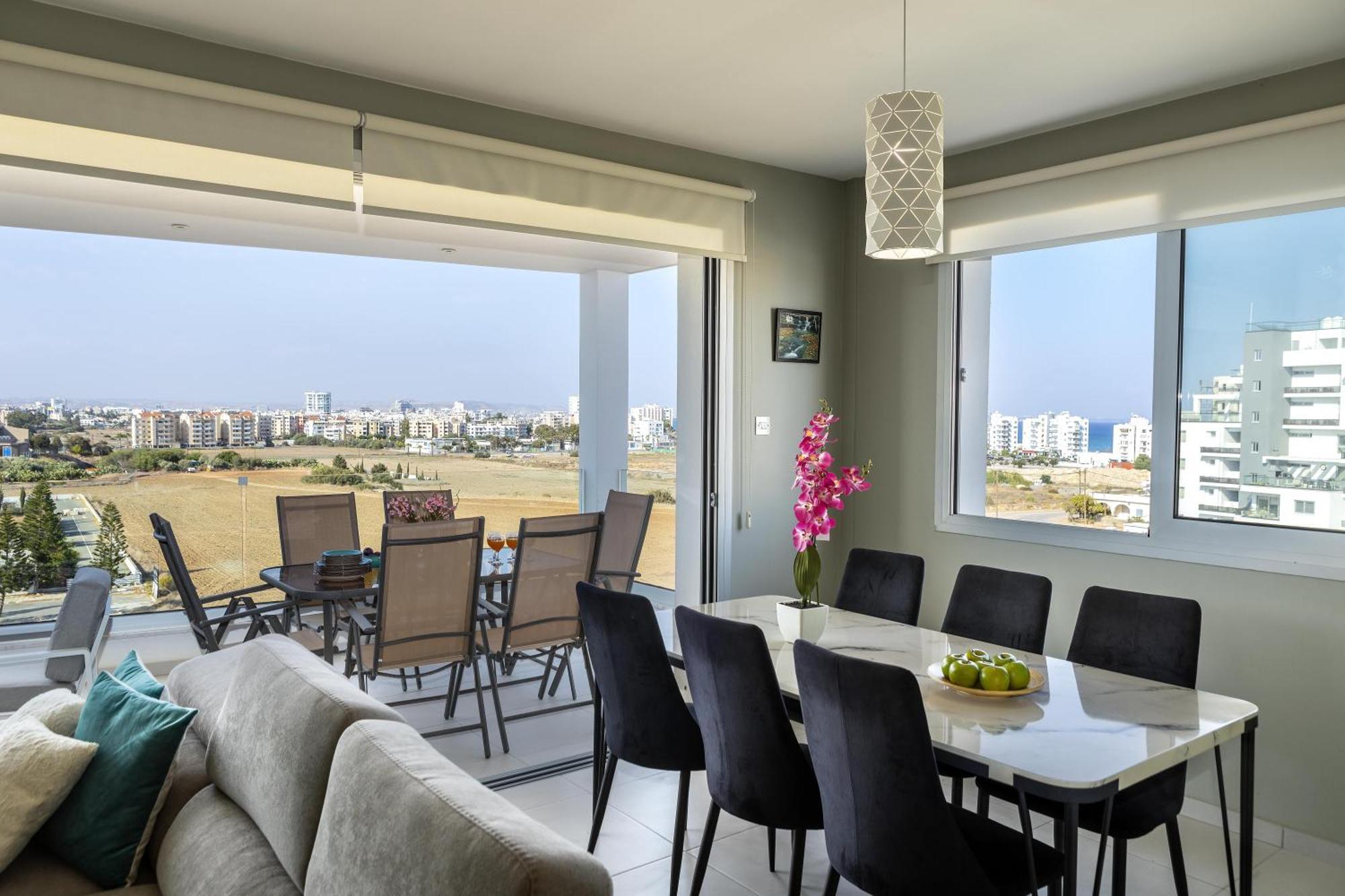 Majestic Sunset Salt Lake Views 300M From Beach Larnaca Esterno foto